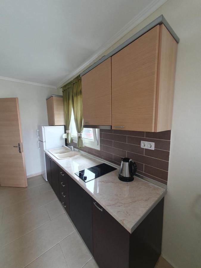 Golden Suites Ofrínion المظهر الخارجي الصورة