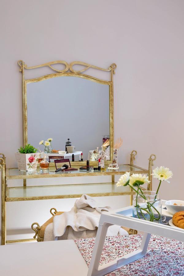 Golden Suites Ofrínion المظهر الخارجي الصورة
