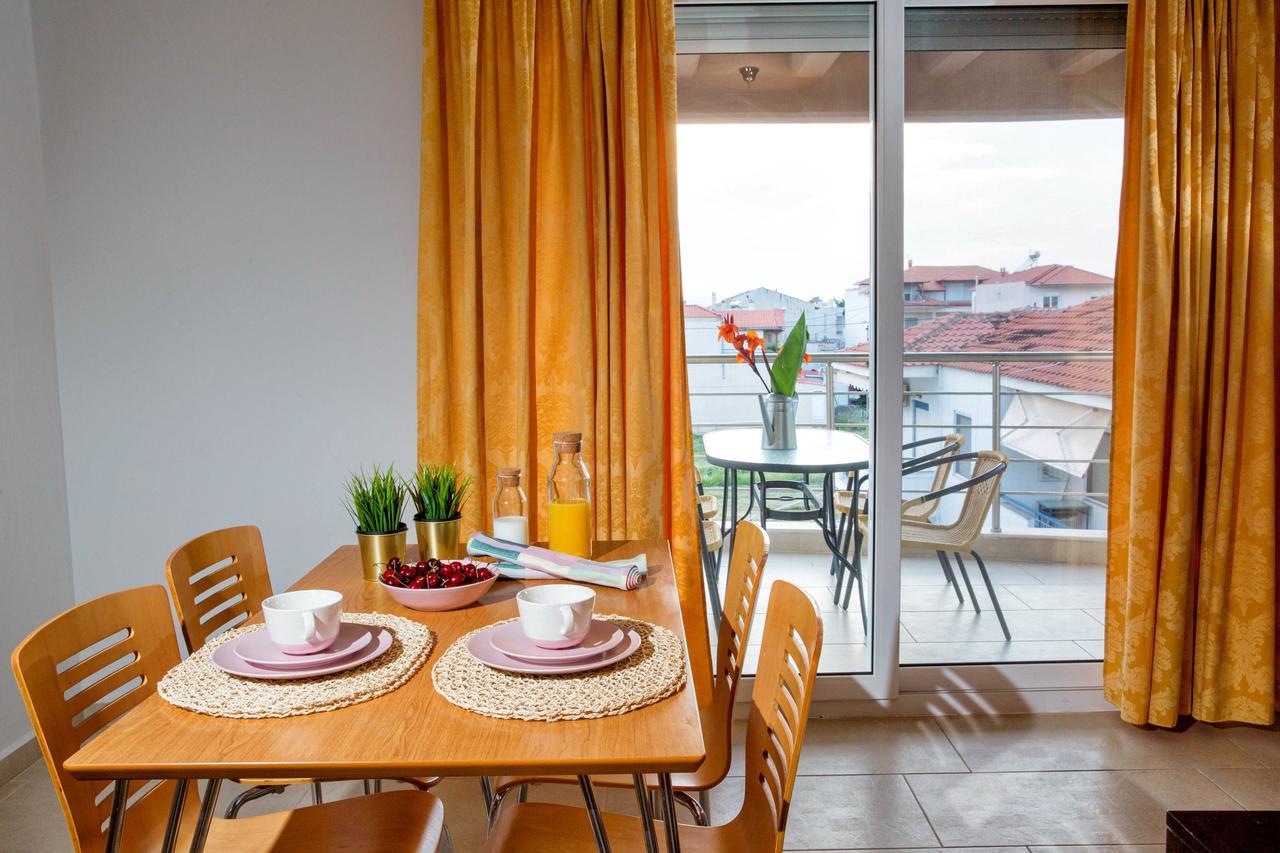 Golden Suites Ofrínion المظهر الخارجي الصورة