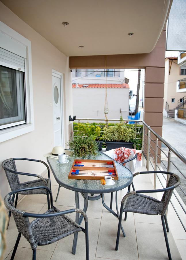Golden Suites Ofrínion المظهر الخارجي الصورة